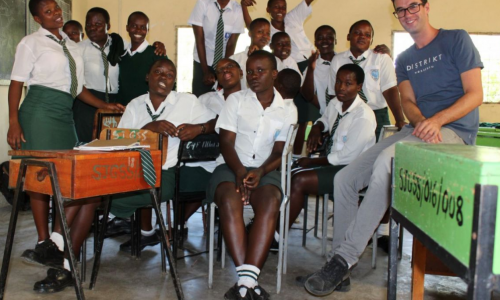 Artikel Zusterschool in Kenya
